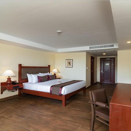 Hotel De La Renaissance Siem Reap Luaran gambar